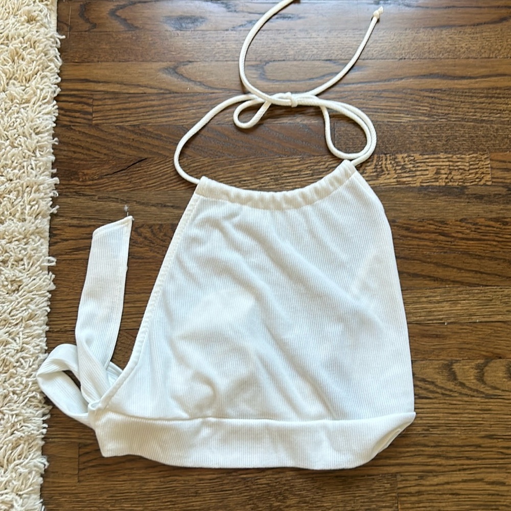 NWT tie back halter top